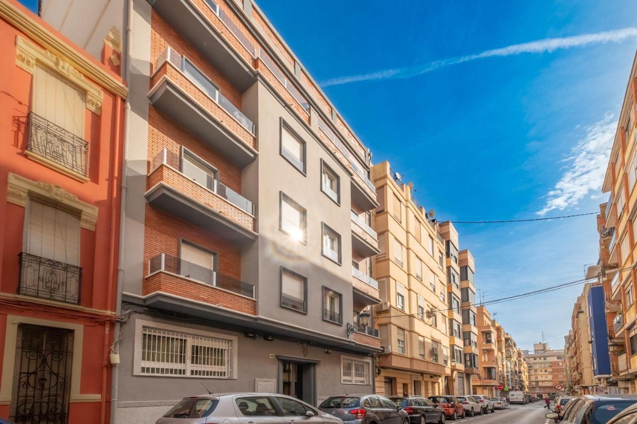 ולנסיה Modern, Stylish Apartment מראה חיצוני תמונה